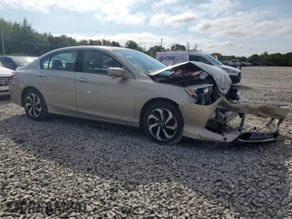 2017 Honda Accord EX-L with VIN 1HGCR3F87HA029603, listed as a Copart auction lot 82331405 with 51,415 mi miles and Salvage title. Bid and sale history available at DreamBid. Image 4.