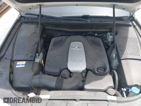 2011 Hyundai Equus Ultimate z VIN KMHGH4JF8BU042652, wystawiony jako IAAI lot #42171877 z przebiegiem 97 958 mil mil oraz . Historia ofert i sprzedaży dostępna na DreamBid. Obrazek 10.