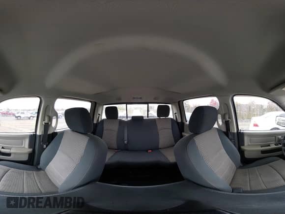 2011 Ram 1500 ST с VIN 1D7RV1CPXBS655528, выставлен на аукционе IAAI как лот 43584979 с пробегом Не указан миль и . История ставок и продаж доступна на DreamBid. Изображение 20.