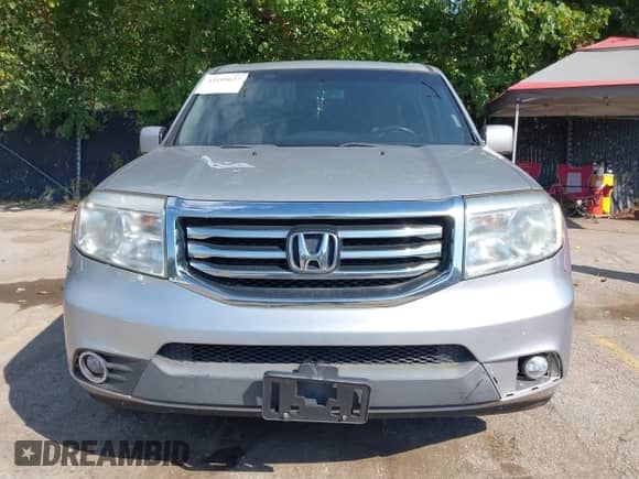 2013 Honda Pilot EX-L with VIN 5FNYF3H50DB033168, listed as a IAAI auction lot 43195637 with 176,128 mi miles and . Bid and sale history available at DreamBid. Image 12.