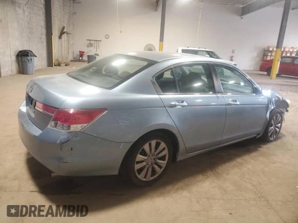 2011 Honda Accord EX with VIN 1HGCP2F72BA138047, listed as a Copart auction lot 66636125 with 117,903 mi miles and Salvage title. Bid and sale history available at DreamBid. Image 3.