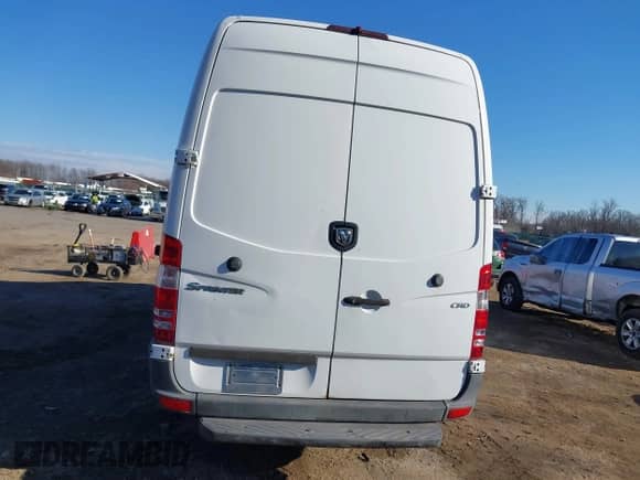 2008 Dodge Sprinter with VIN WD0PE845X85313101, listed as a IAAI auction lot 41646021 with 253,055 mi miles and . Bid and sale history available at DreamBid. Image 16.