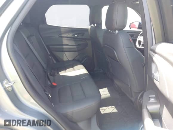 2023 Chevrolet TrailBlazer RS с VIN KL79MUSL3PB082764, выставлен на аукционе IAAI как лот 42578542 с пробегом 33 674 миль миль и . История ставок и продаж доступна на DreamBid. Изображение 8.