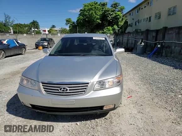 2007 Hyundai Azera GLS с VIN KMHFC46D47A242034, выставлен на аукционе Copart как лот 76703514 с пробегом 124 277 миль миль и Списание • Salvage title. История ставок и продаж доступна на DreamBid. Изображение 11.