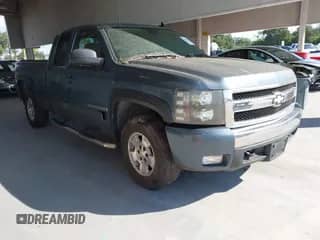2007 Chevrolet Silverado 1500 1LT z VIN 1GCEK19J77Z504035, wystawiony jako IAAI lot #43510537 z przebiegiem 212 599 mil mil oraz . Historia ofert i sprzedaży dostępna na DreamBid. Obrazek 1.