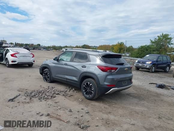 2021 Chevrolet TrailBlazer LT с VIN KL79MRSL3MB117179, выставлен на аукционе IAAI как лот 43452597 с пробегом 47 286 миль миль и . История ставок и продаж доступна на DreamBid. Изображение 3.