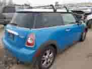 2013 MINI Hardtop с VIN WMWSU3C51DT687500, выставлен на аукционе IAAI как лот 42508583 с пробегом 120 627 миль миль и . История ставок и продаж доступна на DreamBid. Изображение 4.