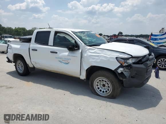 2024 Chevrolet Colorado 4WD Work Truck with VIN 1GCGTBEC6R1124897, listed as a Copart auction lot 59235665 with 14,521 mi miles and Salvage title. Bid and sale history available at DreamBid. Image 4.