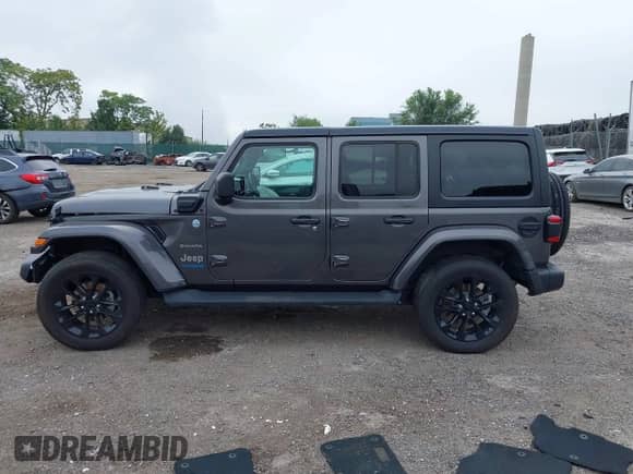 2022 Jeep Wrangler Unlimited Sahara с VIN 1C4JJXP6XNW186817, выставлен на аукционе IAAI как лот 42951113 с пробегом 35 268 миль миль и . История ставок и продаж доступна на DreamBid. Изображение 15.