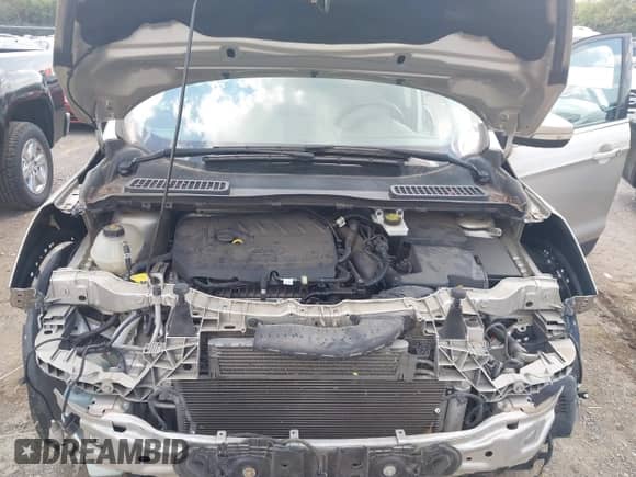 2017 Ford Escape Titanium с VIN 1FMCU9JD2HUB42048, выставлен на аукционе IAAI как лот 43214013 с пробегом 111 365 миль миль и . История ставок и продаж доступна на DreamBid. Изображение 10.