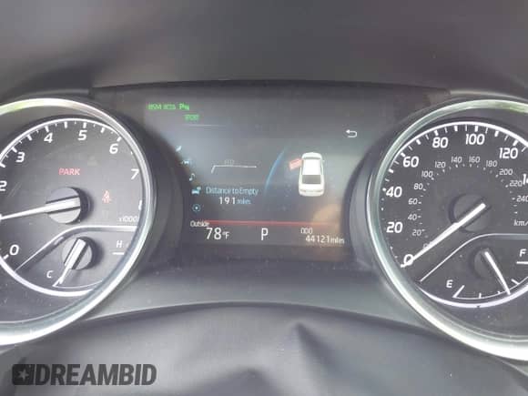 2018 Toyota Camry XSE z VIN 4T1BZ1HK3JU007153, wystawiony jako IAAI lot #43309118 z przebiegiem 44 121 mil mil oraz . Historia ofert i sprzedaży dostępna na DreamBid. Obrazek 7.