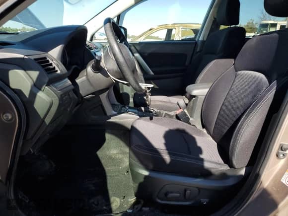 2014 Subaru Forester Premium with VIN JF2SJAEC2EH546176, listed as a Copart auction lot 82515795 with 93,088 mi miles and Salvage title. Bid and sale history available at DreamBid. Image 7.