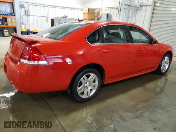 2013 Chevrolet Impala LT with VIN 2G1WG5E39D1183200, listed as a Copart auction lot 68552745 with 158,172 mi miles and Salvage title. Bid and sale history available at DreamBid. Image 3.
