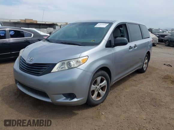 2012 Toyota Sienna с VIN 5TDZK3DC2CS187217, выставлен на аукционе IAAI как лот 43106928 с пробегом 112 463 миль миль и . История ставок и продаж доступна на DreamBid. Изображение 2.