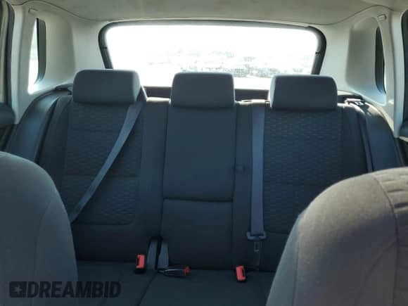 2010 Volkswagen Tiguan SE с VIN WVGBV7AX1AW509040, выставлен на аукционе Copart как лот 67678975 с пробегом 115 980 миль миль и Списание • Salvage title. История ставок и продаж доступна на DreamBid. Изображение 10.