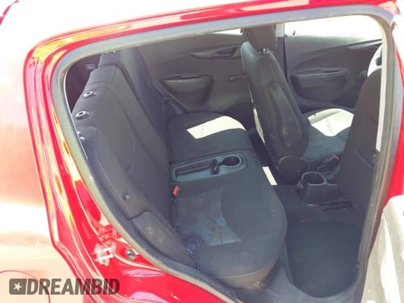 2017 Chevrolet Spark LS z VIN KL8CA6SAXHC765156, wystawiony jako IAAI lot #42739889 z przebiegiem 51 350 mil mil oraz . Historia ofert i sprzedaży dostępna na DreamBid. Obrazek 8.