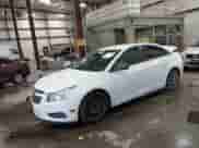 2012 Chevrolet Cruze LS z VIN 1G1PC5SH2C7362518, wystawiony jako IAAI lot #43401897 z przebiegiem 160 773 mil mil oraz . Historia ofert i sprzedaży dostępna na DreamBid. Obrazek 2.