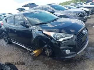 2013 Hyundai Veloster Turbo с VIN KMHTC6AE5DU143733, выставлен на аукционе IAAI как лот 42116317 с пробегом 116 155 миль миль и . История ставок и продаж доступна на DreamBid. Изображение 1.