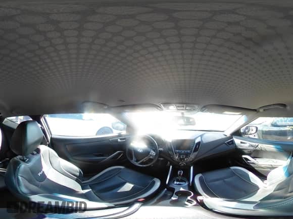 2013 Hyundai Veloster Turbo с VIN KMHTC6AE8DU156928, выставлен на аукционе IAAI как лот 43471857 с пробегом 103 265 миль миль и . История ставок и продаж доступна на DreamBid. Изображение 18.