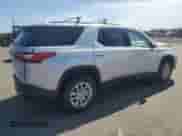 2021 Chevrolet Traverse LT Cloth z VIN 1GNEVGKW8MJ101201, wystawiony jako Copart lot #54315525 z przebiegiem 54 991 mil mil oraz Szkoda całkowita • Salvage title. Historia ofert i sprzedaży dostępna na DreamBid. Obrazek 3.