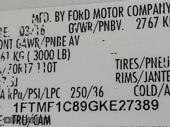 2016 Ford F-150 XL z VIN 1FTMF1C89GKE27389, wystawiony jako IAAI lot #43187468 z przebiegiem 161 080 mil mil oraz . Historia ofert i sprzedaży dostępna na DreamBid. Obrazek 9.