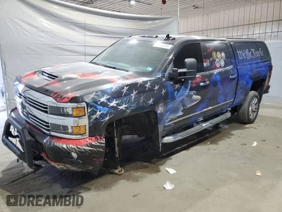 2017 Chevrolet Silverado 2500HD High Country с VIN 1GC1KXEG7HF246632, выставлен на аукционе Copart как лот 69586095 с пробегом 117 071 миль миль и Списание • Salvage title. История ставок и продаж доступна на DreamBid. Изображение 1.