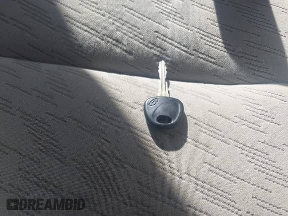 2007 Hyundai Sonata GLS с VIN 5NPET46C67H210721, выставлен на аукционе IAAI как лот 43483568 с пробегом 207 591 миль миль и . История ставок и продаж доступна на DreamBid. Изображение 11.