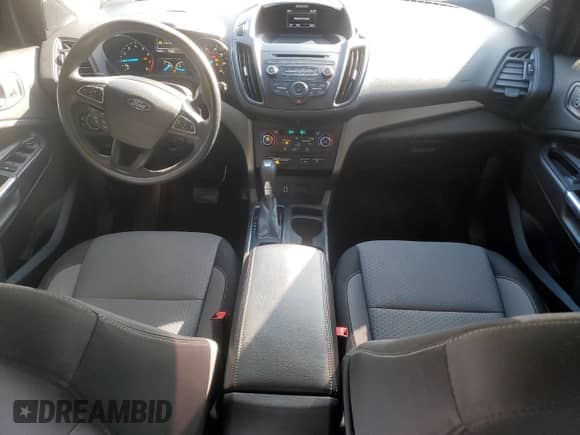 2017 Ford Escape SE with VIN 1FMCU9GD1HUA17713, listed as a Copart auction lot 86840185 with 145,424 mi miles and Salvage title. Bid and sale history available at DreamBid. Image 8.