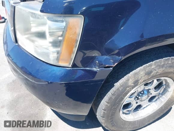 2007 Chevrolet Suburban LS with VIN 1GNFC16077J315274, listed as a IAAI auction lot 42629624 with 217,224 mi miles and . Bid and sale history available at DreamBid. Image 6.