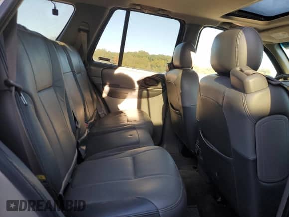 2002 Chevrolet TrailBlazer LS z VIN 1GNDT13S222418165, wystawiony jako Copart lot #89537355 z przebiegiem 276 501 mil mil oraz Szkoda całkowita • Salvage title. Historia ofert i sprzedaży dostępna na DreamBid. Obrazek 11.