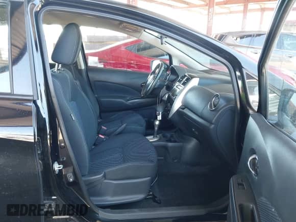 2016 Nissan Note S with VIN 3N1CE2CP9GL403803, listed as a IAAI auction lot 42824286 with 74,984 mi miles and . Bid and sale history available at DreamBid. Image 5.