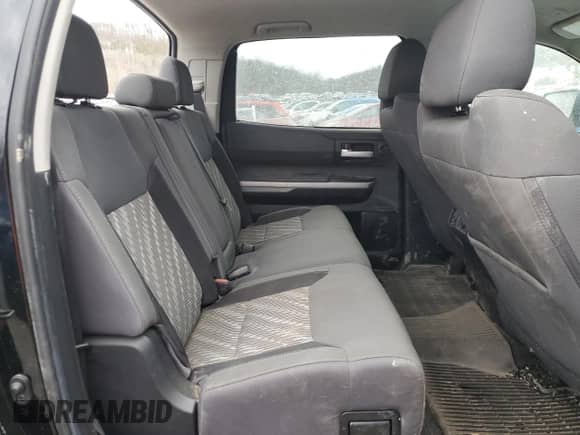 2020 Toyota Tundra SR5 with VIN 5TFDY5F10LX905664, listed as a Copart auction lot 43114045 with 59,322 mi miles and Salvage title. Bid and sale history available at DreamBid. Image 10.