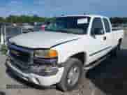 2005 GMC Sierra 1500 SLE with VIN 1GTEK19B55E295665, listed as a IAAI auction lot 43129917 with 297,675 mi miles and . Bid and sale history available at DreamBid. Image 2.