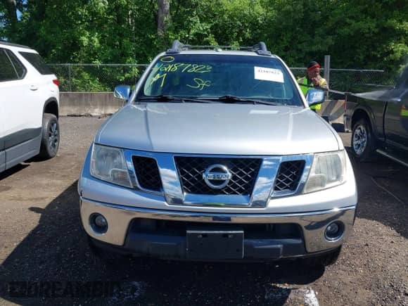 2011 Nissan Frontier Pro-4X с VIN 1N6AD0EV0BC408218, выставлен на аукционе IAAI как лот 42187823 с пробегом 165 995 миль миль и . История ставок и продаж доступна на DreamBid. Изображение 12.