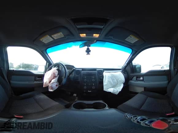 2014 Ford F-150 XL z VIN 1FTEW1CM2EFC12721, wystawiony jako IAAI lot #39868316 z przebiegiem 272 351 mil mil oraz . Historia ofert i sprzedaży dostępna na DreamBid. Obrazek 17.