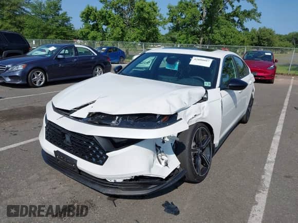 2025 Honda Accord Sport with VIN 1HGCY2F55SA028198, listed as a IAAI auction lot 42800087 with 3,722 mi miles and . Bid and sale history available at DreamBid. Image 17.
