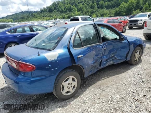 2003 Chevrolet Cavalier с VIN 1G1JC52F137335489, выставлен на аукционе Copart как лот 64784595 с пробегом 70 831 миль миль и Списание • Salvage title. История ставок и продаж доступна на DreamBid. Изображение 3.