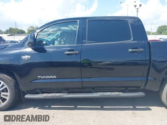 2021 Toyota Tundra SR5 with VIN 5TFEY5F17MX283781, listed as a IAAI auction lot 43207199 with 50,988 mi miles and . Bid and sale history available at DreamBid. Image 14.