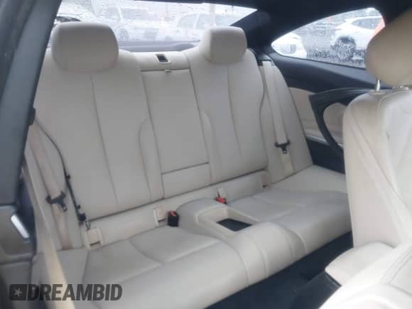 2014 BMW 4 Series 428i xDrive с VIN WBA3N9C57EK245350, выставлен на аукционе IAAI как лот 42184111 с пробегом 127 908 миль миль и . История ставок и продаж доступна на DreamBid. Изображение 8.