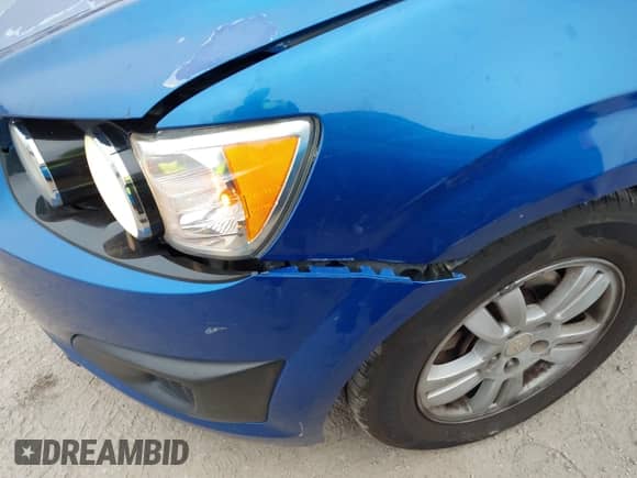 2016 Chevrolet Sonic LT with VIN 1G1JC5SH9G4133346, listed as a IAAI auction lot 43412274 with 197,270 mi miles and . Bid and sale history available at DreamBid. Image 6.