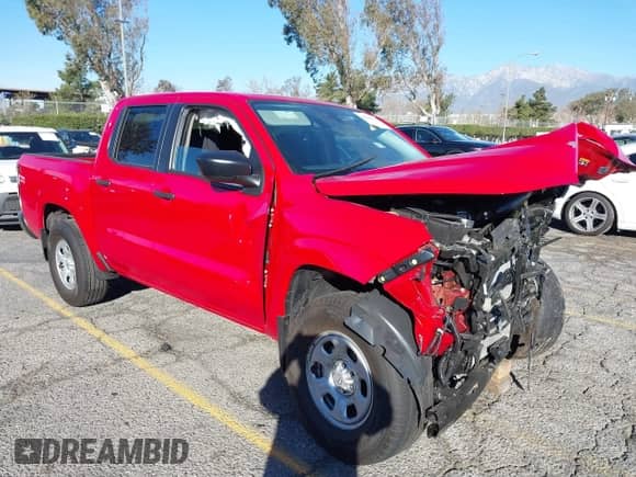 2024 Nissan Frontier SV with VIN 1N6ED1EJ2RN671572, listed as a IAAI auction lot 41411504 with 3,296 mi miles and . Bid and sale history available at DreamBid. Image 1.