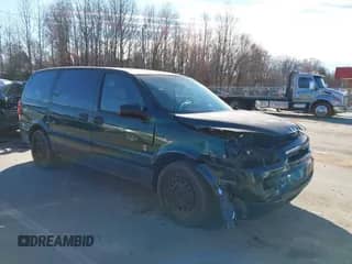 2005 Saturn Relay 2 with VIN 5GZDV03L95D297650, listed as a IAAI auction lot 41690454 with 193,422 mi miles and . Bid and sale history available at DreamBid. Image 1.
