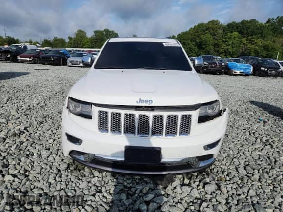 2014 Jeep Grand Cherokee Summit with VIN 1C4RJFJT3EC154515, listed as a Copart auction lot 65004515 with 149,979 mi miles and Salvage title. Bid and sale history available at DreamBid. Image 5.