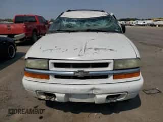 2003 Chevrolet Blazer LS с VIN 1GNDT13XX3K132075, выставлен на аукционе Copart как лот 70410234 с пробегом 165 064 миль миль и Списание • Salvage title. История ставок и продаж доступна на DreamBid. Изображение 5.