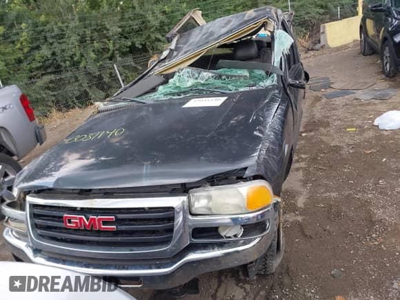 2005 GMC Sierra 1500 SLE with VIN 1GTEK19B55Z287719, listed as a IAAI auction lot 43031140 with 145,267 mi miles and . Bid and sale history available at DreamBid. Image 12.