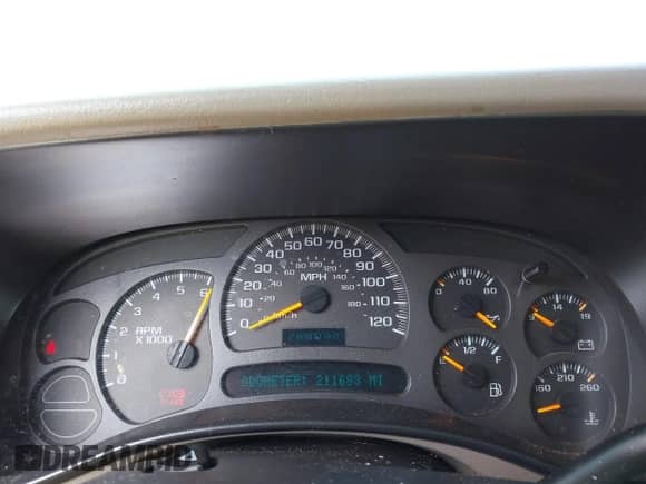 2003 GMC Sierra 1500 SLE с VIN 2GTEK19T231327785, выставлен на аукционе IAAI как лот 42806278 с пробегом 211 683 миль миль и . История ставок и продаж доступна на DreamBid. Изображение 7.