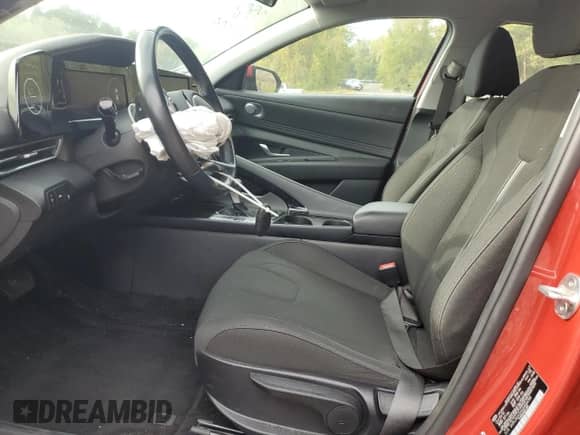 2021 Hyundai Elantra SEL с VIN 5NPLS4AG4MH004703, выставлен на аукционе Copart как лот 80936645 с пробегом 27 066 миль миль и Списание • Salvage title. История ставок и продаж доступна на DreamBid. Изображение 7.