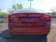 2015 Volvo S60 T5 Premier с VIN YV1612TB3F1309765, выставлен на аукционе IAAI как лот 42108221 с пробегом 103 874 миль миль и . История ставок и продаж доступна на DreamBid. Изображение 16.