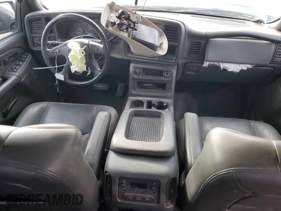 2005 Chevrolet Silverado 2500HD Work Truck with VIN 1GCHC232X5F934237, listed as a Copart auction lot 85161734 with Not provided miles and Salvage title. Bid and sale history available at DreamBid. Image 8.