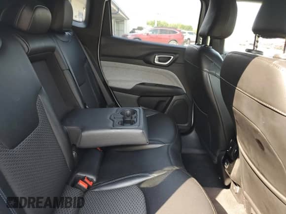 2023 Jeep Compass Latitude с VIN 3C4NJDBN3PT561907, выставлен на аукционе Copart как лот 67060064 с пробегом 33 838 миль миль и Чистый • Clean title. История ставок и продаж доступна на DreamBid. Изображение 11.